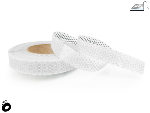 Odblaskowa taśma do wprasowania srebrna w kropki 2,5 cm / 2 mb.